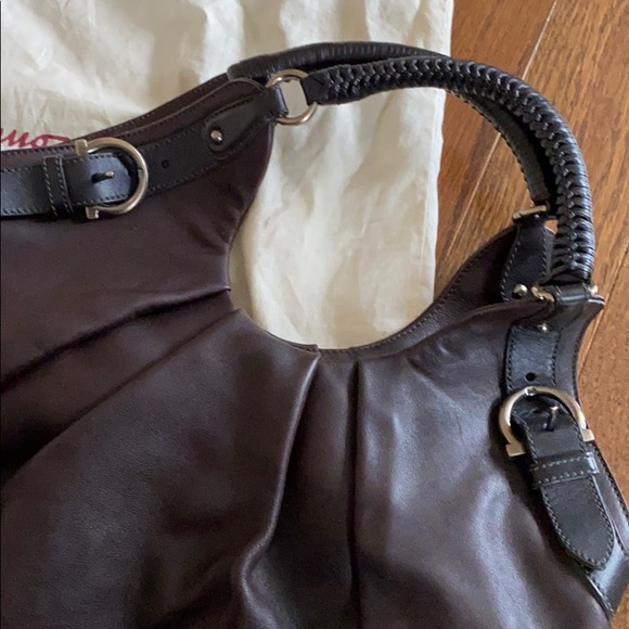 Salvatore Ferragamo tote purse - Picture 3 of 6